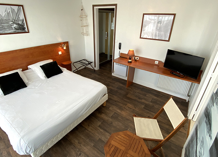 HÔTEL – RESTAURANT LES ALIGNEMENTS