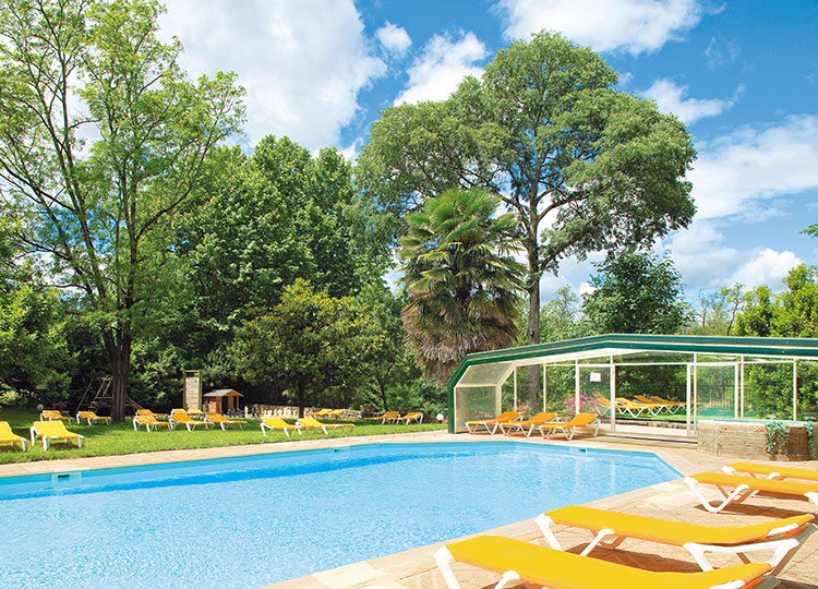 HÔTEL – RESTAURANT LES CÈDRES – LOGIS