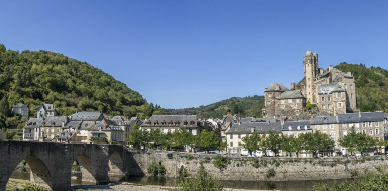 Tag H - Belcastel & Entspannung im Hotel Causse Comtal