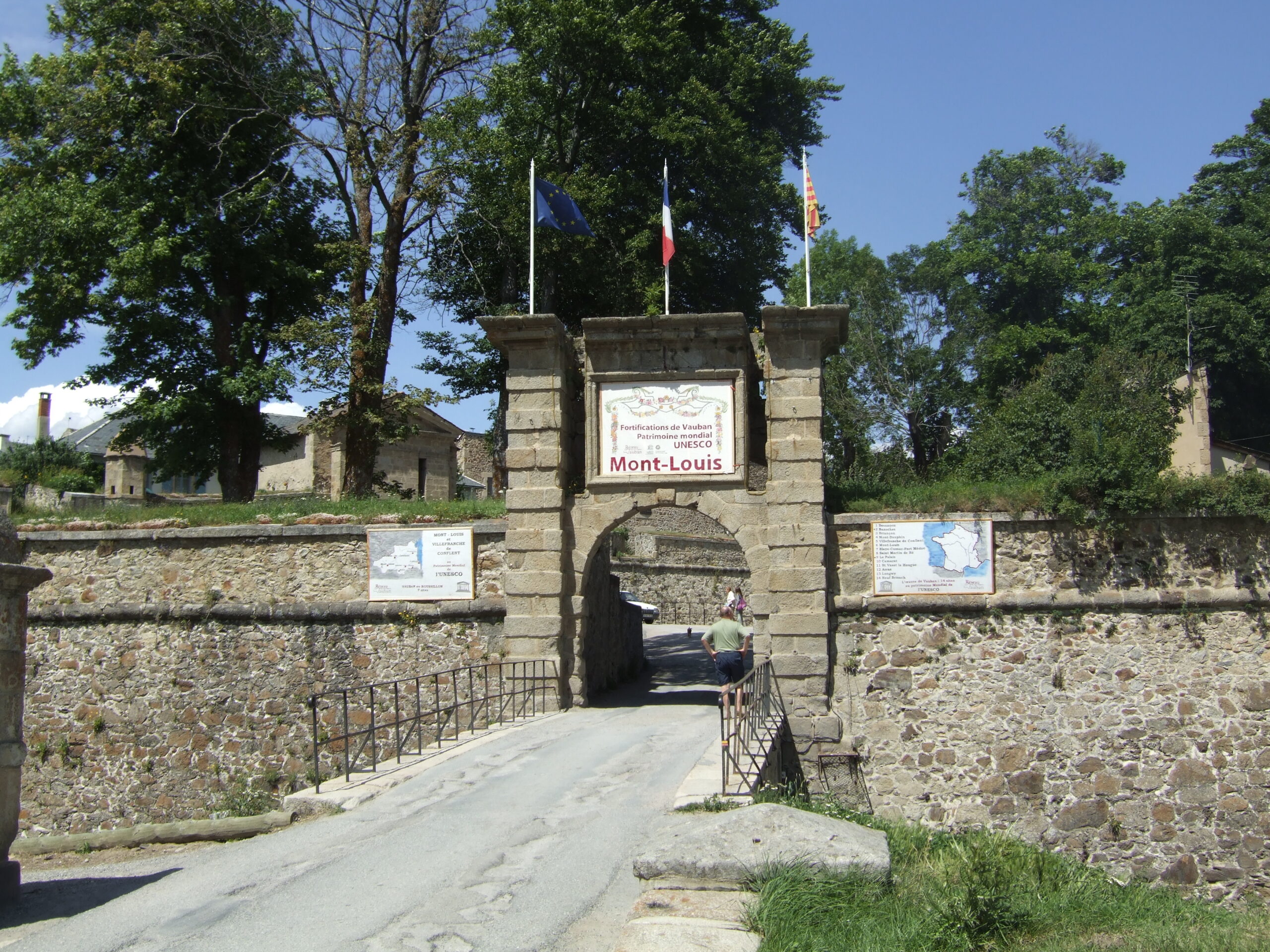 Entrance gate of Mont-Louis, UNESCO-listed fortified town — photo: K.Weise, public domain